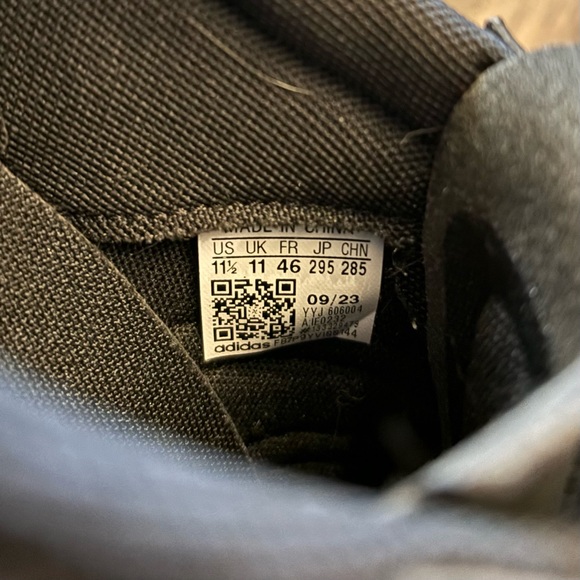 Adidas Velosamba Made with Nature Cycling Shoes - Black/White - 11.5 - Picture 5 of 5